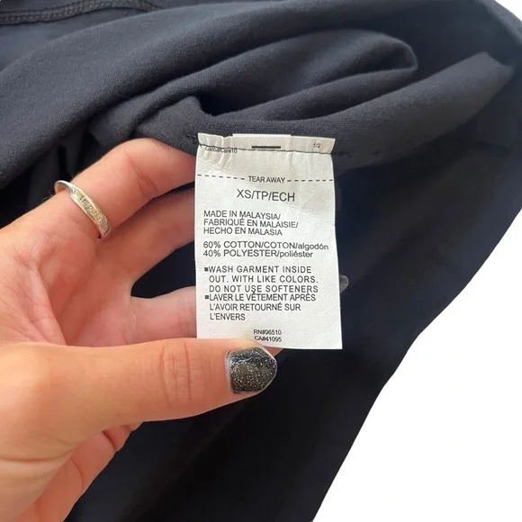 Under Armour Women’s XSmall Black Softball Logo Bar, Athletic Loose Fit Tank Top - Picture 5 of 16